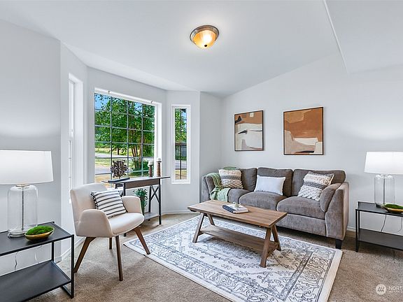 4th image of 13719 44th Street NE