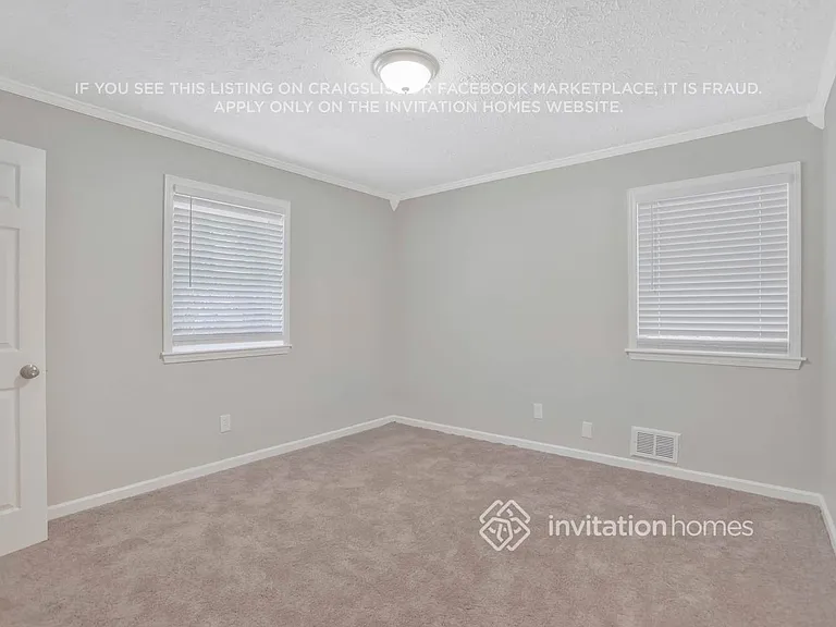 2344 Omaha Rd SW — Photo 15