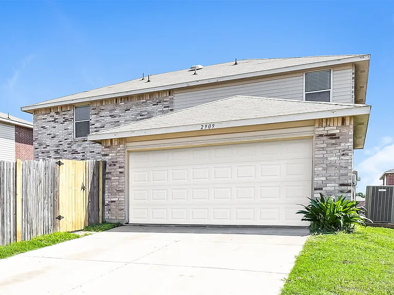 2909 Paint Brush Pl — Photo 16