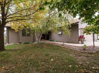 145 Whispering Hills Dr, Saint Charles, MN 55972