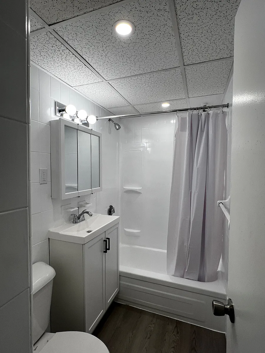 Building Photo - 6 Saint Mark St #A
