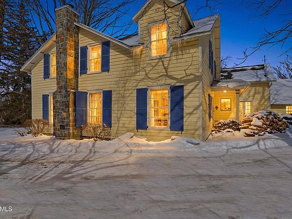 5th image of 797 Western Road