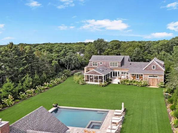 20 Metells Way, Edgartown, MA 02539