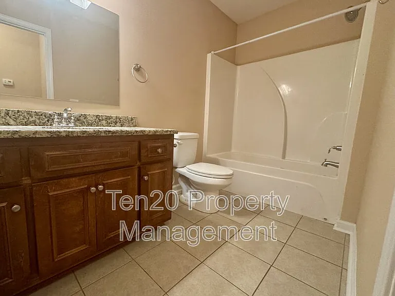 693 Lee Rd #243 — Photo 7