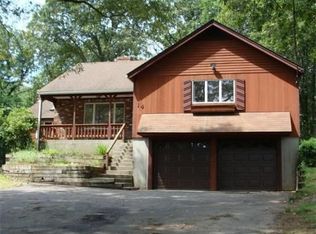 14 New York Ave, Cumberland, RI 02864