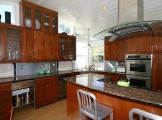 633 Amherst Dr, Davis, CA 95616