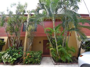 9704 NW 15th St #313, Pembroke Pines, FL 33024