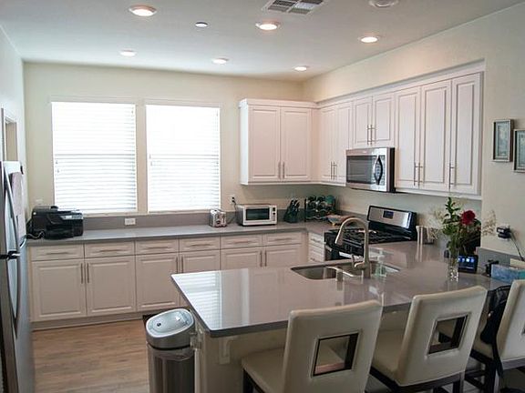 Spacious Gourmet Kitchen