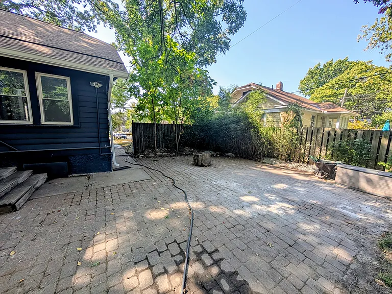 2410 W 42nd Ave — Photo 17