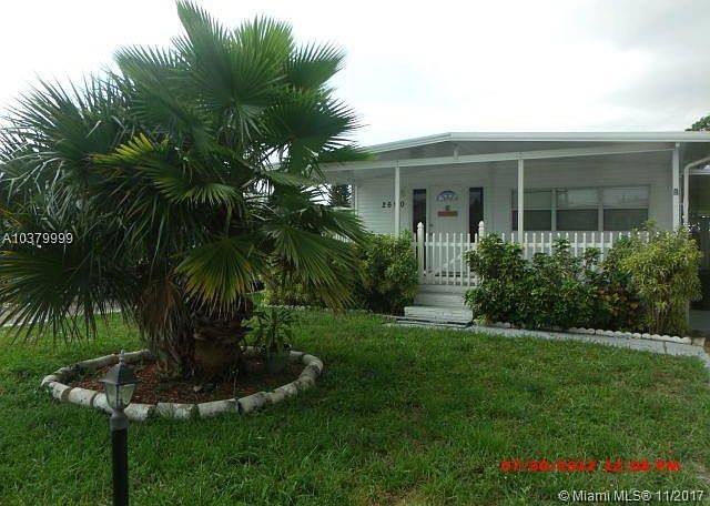 2nd image of 2690 SW 54th St