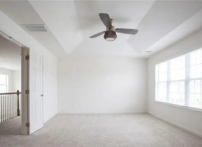 2160 Eagles Landing Dr — Photo 12