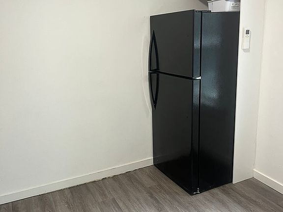 3rd image of 200 Dunn St #128