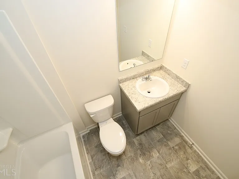 85 Chastain Cir — Photo 33