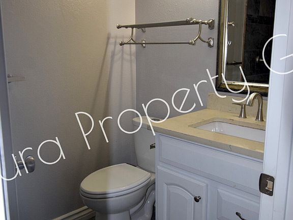 2nd image of 402 Highland Dr