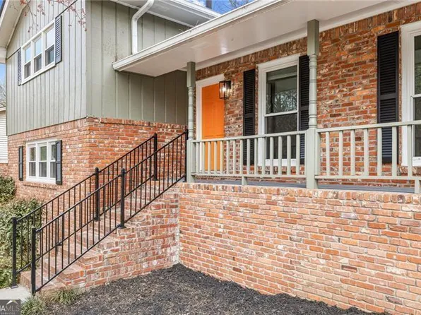 1264 Seven Springs Cir, Marietta, GA 30068