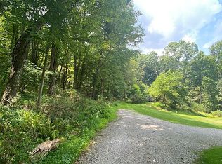 3700 Centerview Rd, Gibsonia, PA 15044