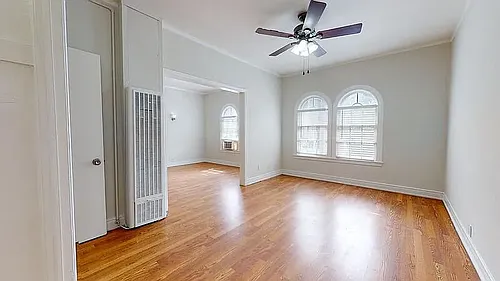 21 Westminster Ave Photo 1