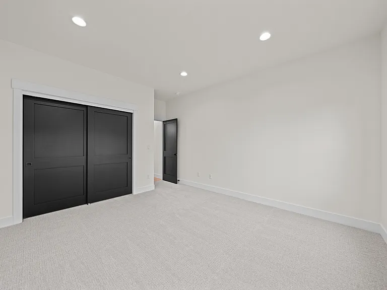 1277 Eliza Ave — Photo 27