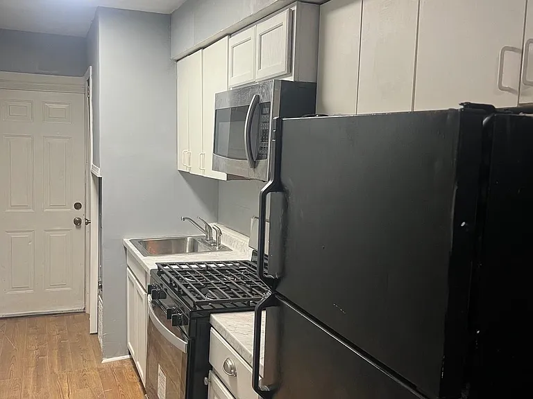 5047 Benning Rd SE #B — Photo 17