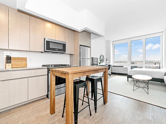 4th image of 22-44 Jackson Ave #2221