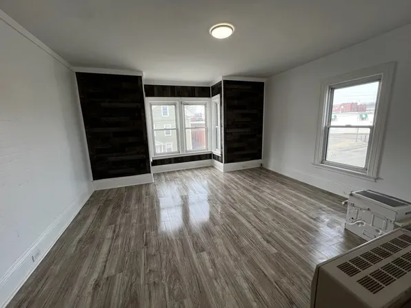 16 South St Floor 2, Fitchburg, MA 01420