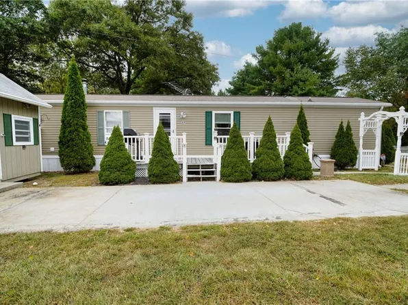 550-44 Victory Hwy, Exeter, RI 02822