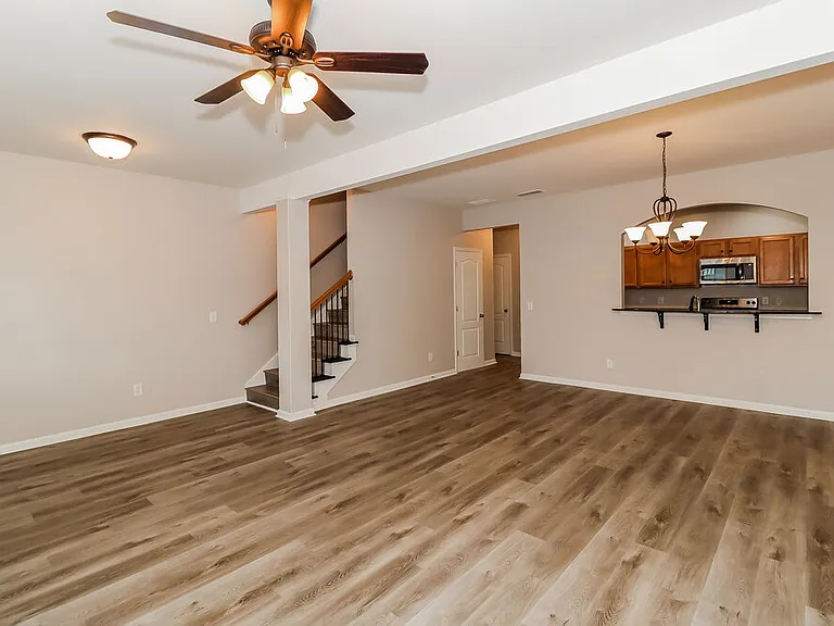 192 Overlook Cir — Photo 4