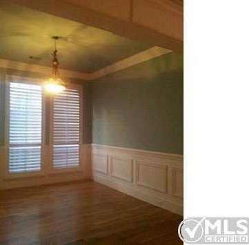 4th image of 18836 Haddington Ln