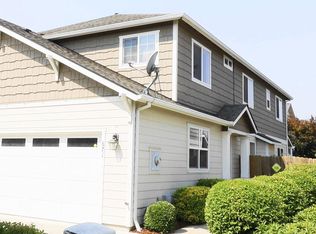 671 Kaitlin Ln, Medford, OR