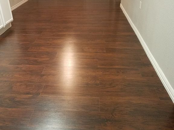 5th image of 1055 Kendalia Ave