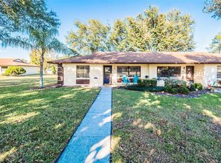 12517 Orangewood Ct, Tavares, FL 32778
