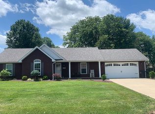 84 Timberwood Dr, Campbellsville, KY 42718