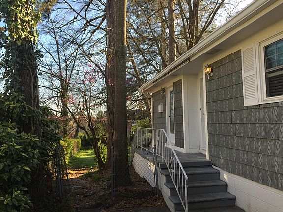 Entry is on the side of the house.