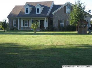 10105 Peyton Rd, Coldwater, MS 38618