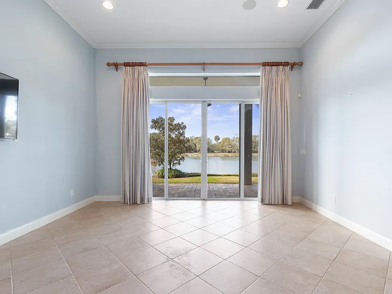 262 Yacht Harbor Dr — Photo 38