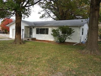 1216 Grove Ave, Newton, KS, 67114