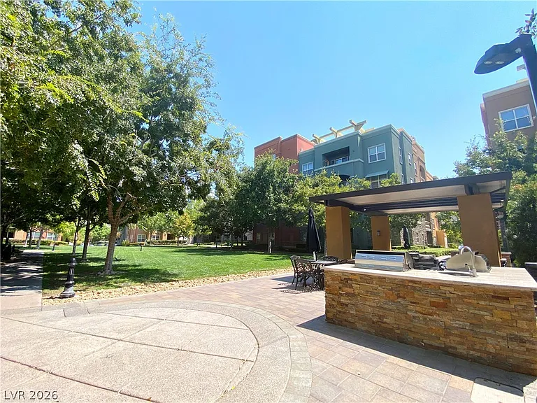 68 E Serene Ave #325 — Photo 24