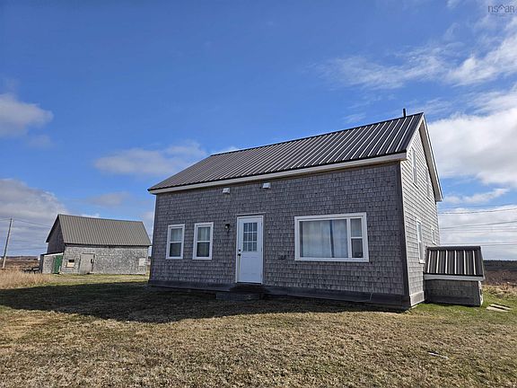 4th image of 514 Baccaro Rd