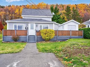 44 Sunset Dr, Campbellton, NB E3N1S8