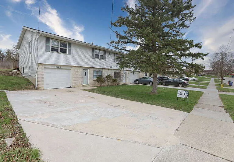 4156 Norman Dr SE — Photo 1