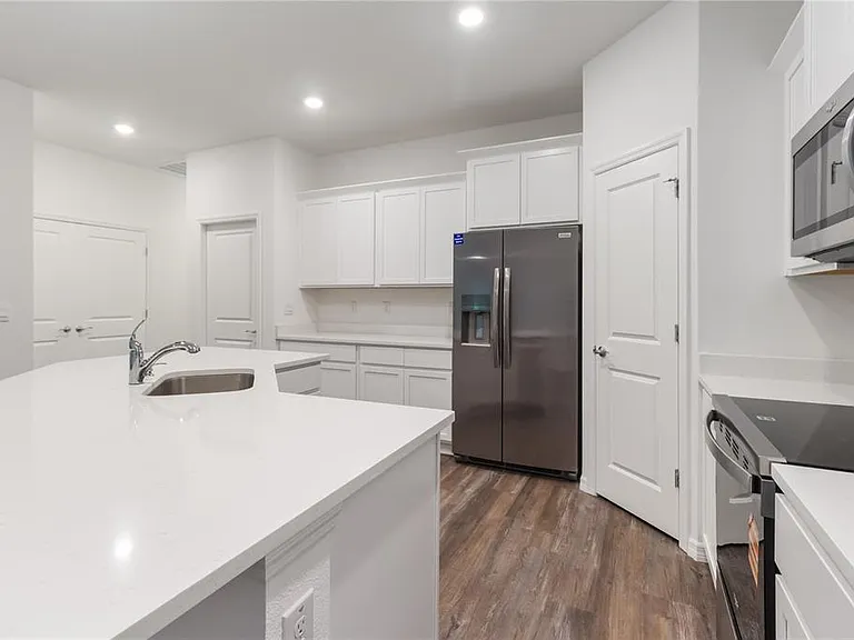 31365 Paper Birch St — Photo 24