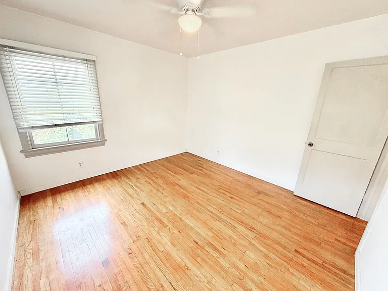 6100 Glen Alder St — Photo 11