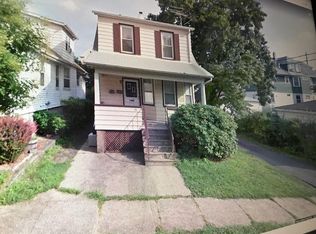 86 N 15th St, Prospect Park, NJ 07508
