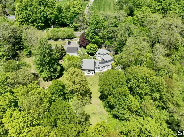 235 Middle Haddam Road, Portland, CT 06480