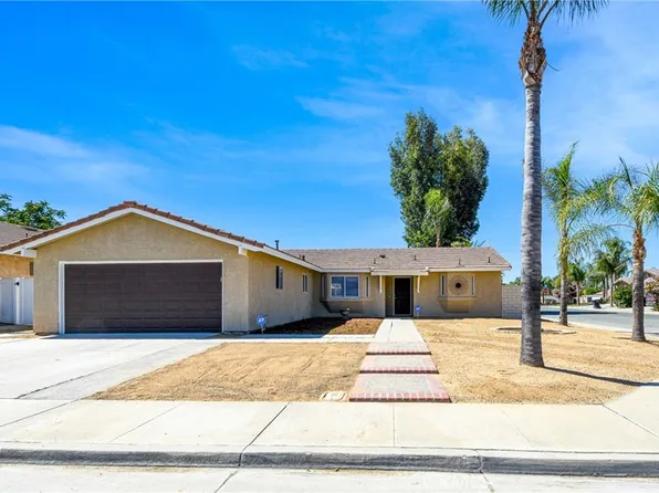 624 Kesha Ct, San Jacinto, CA 92583