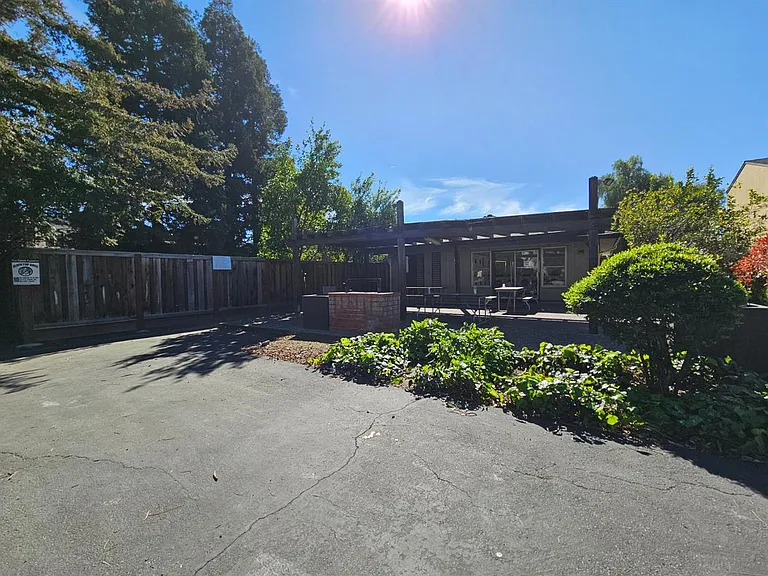 1060 Oak Grove Rd #37 — Photo 29
