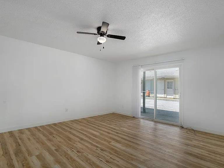 Wildan Apartments — Photo 11
