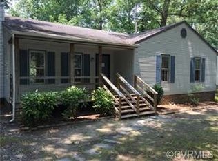 9342 Creasman Dr, North Chesterfield, VA 23237