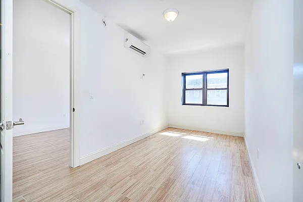 Rented by Corcoran | media 14