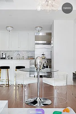 Sold by Triplemint | media 20